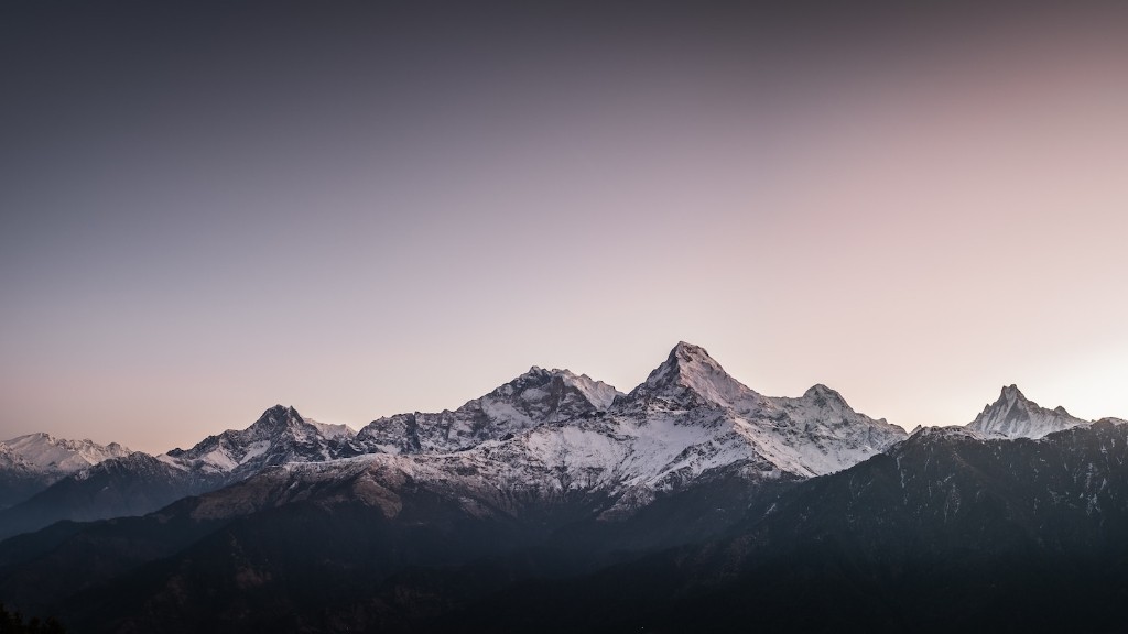 What was the highest mountain before mount everest was discovered?